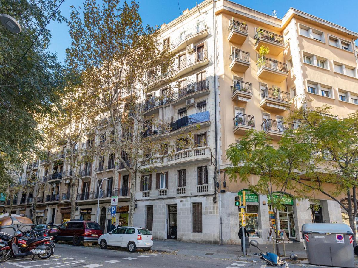 Apartment Eixample Dret Sagrada Familia By Interhome バルセロナ エクステリア 写真